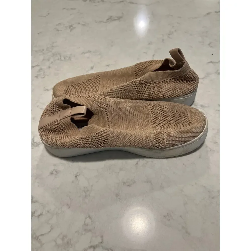 Steve Madden Women’s Beale Stretch Platform Upper Slip On‎ Shoes Size 7.5 Beige